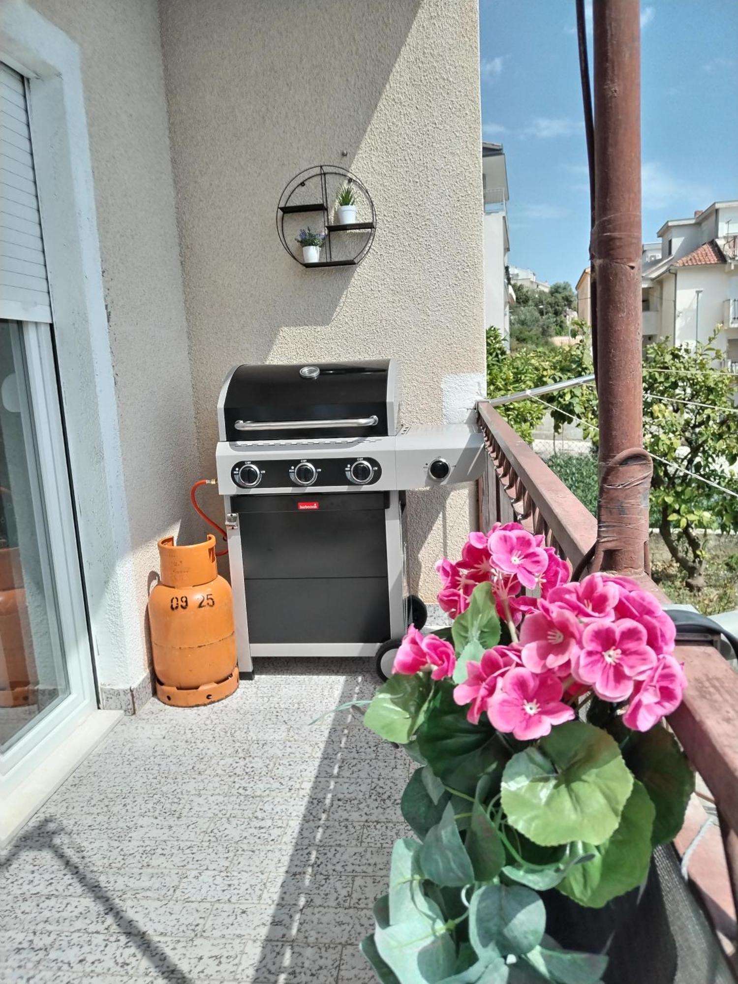Apartment Marina Podstrana Kültér fotó