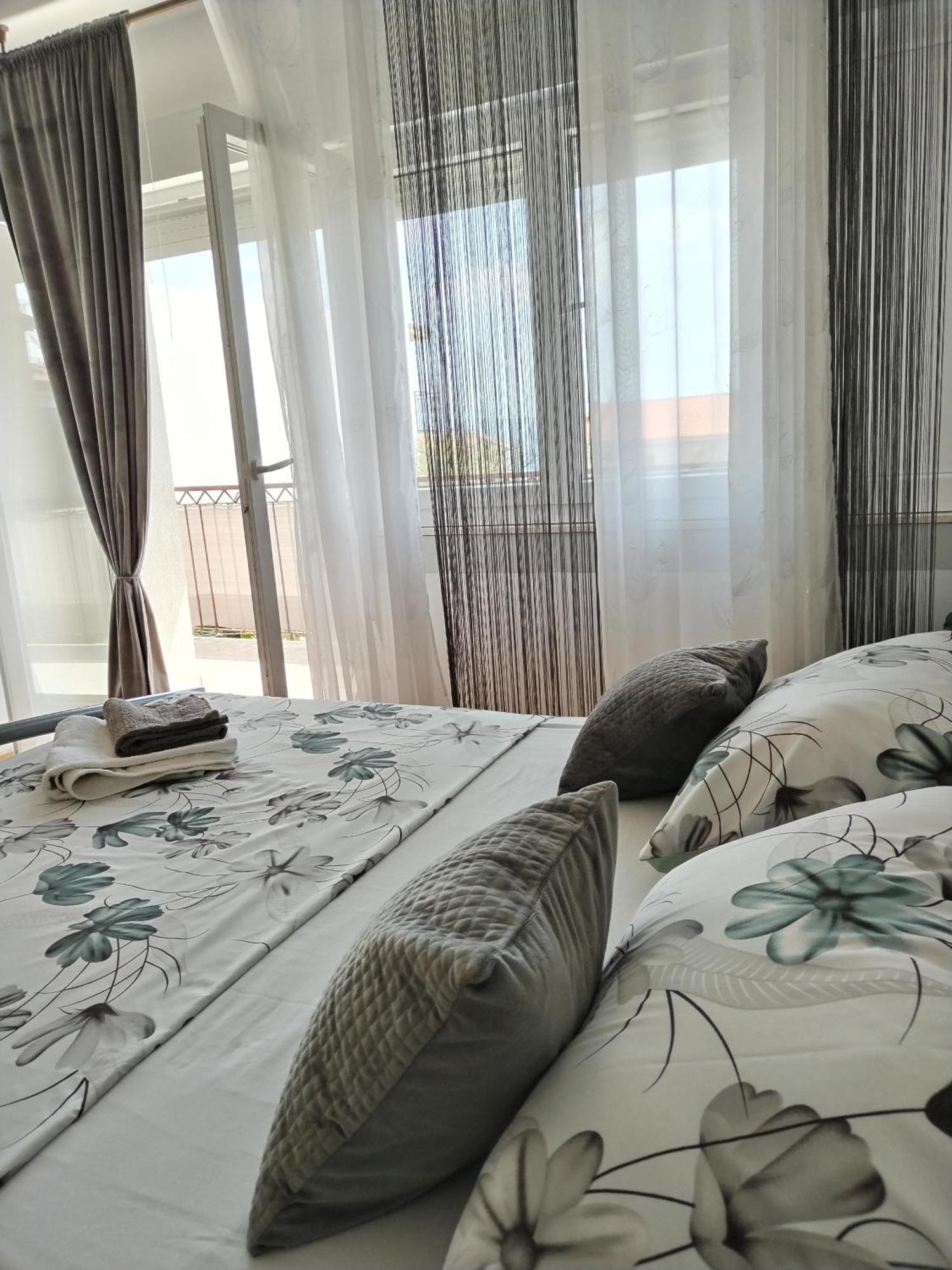 Apartment Marina Podstrana Kültér fotó